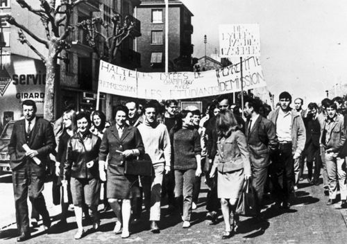 Manifestations de lycéens à Champigny-sur-Marne. Mai-juin 1968. 