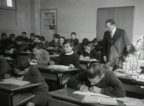 Groupe scolaire Octobre à Alfortville. Années 1970 (©AD94)