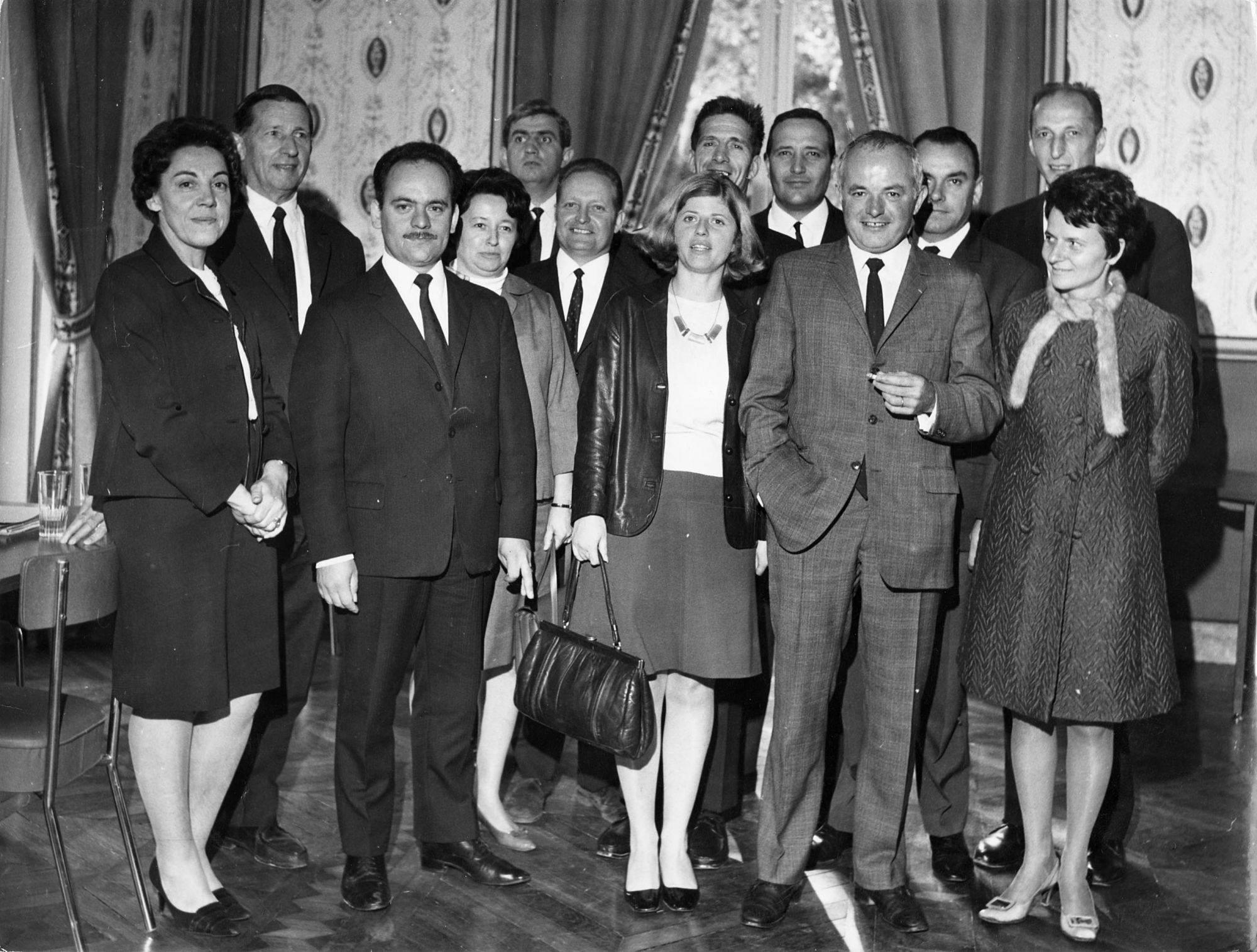 Le dictionnaire des acteurs et témoins